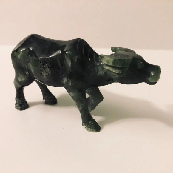 Vintage Stone  Water Buffalo 4 Inch Long Figurine - Picture 2 of 16